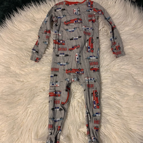 The children’s place red footsie pajama - Picture 2 of 3